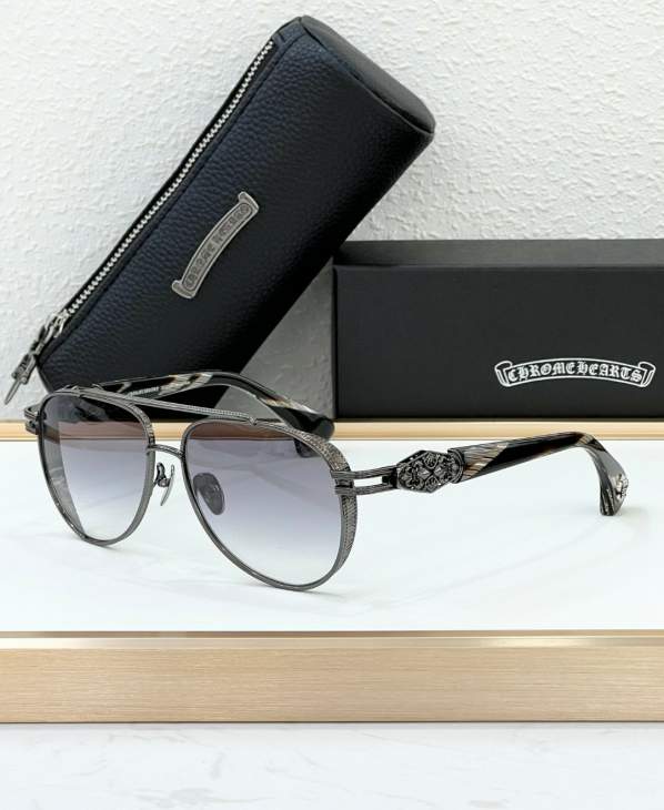Picture of Chrome Hearts Sunglasses _SKUfw66635030fw